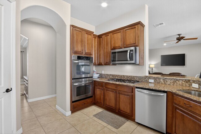 Building Photo - Luxury Meets Country Charm: Custom 5BR Home on Acreage in San Tan Valley