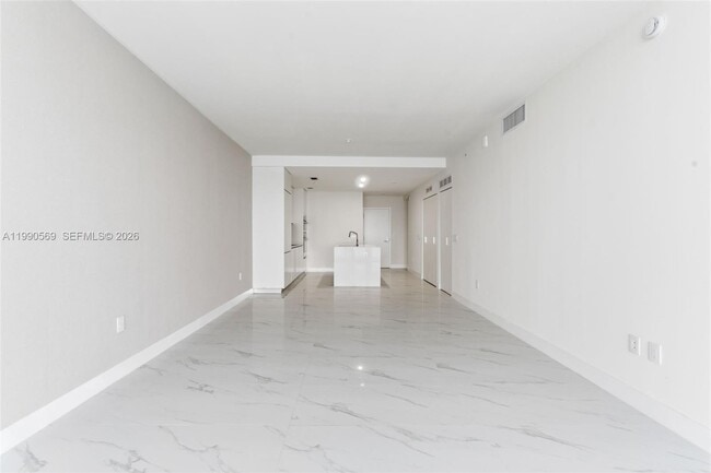 Building Photo - 711 NE 23rd Terrace