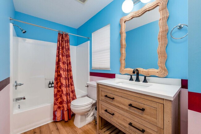 Building Photo - 1136 9th Square