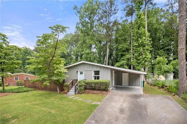 Building Photo - 2179 Beech Valley Dr