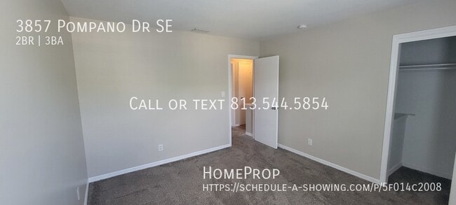 Building Photo - 3857 Pompano Dr SE