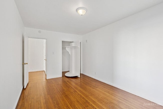 Building Photo - 80 Terra Vista Ave