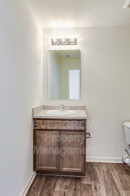 Building Photo - 10834 Penwell Wy