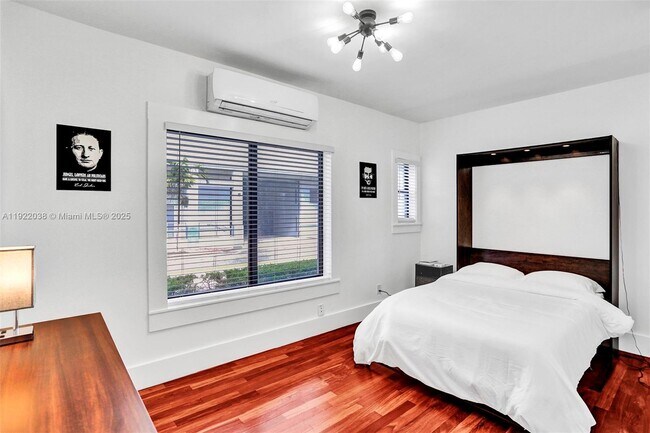 Building Photo - 1656 Polk St