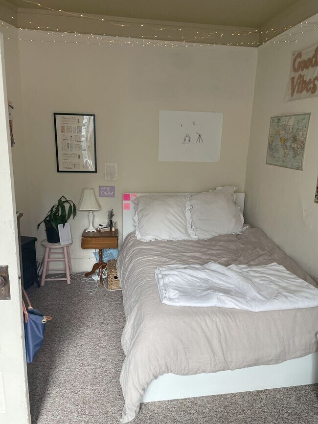 Building Photo - 820/822 High St