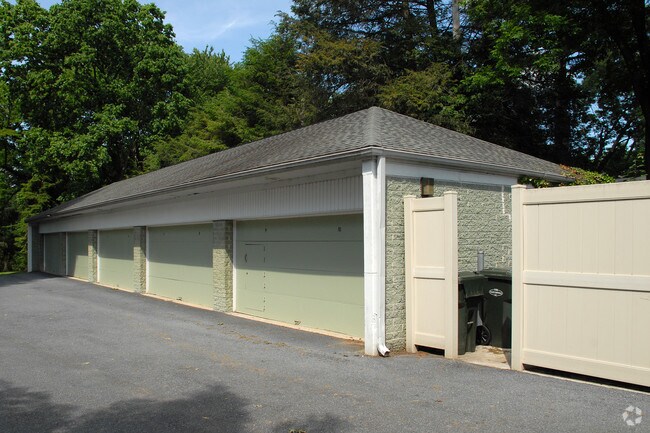 Building Photo - Wheatland Arms