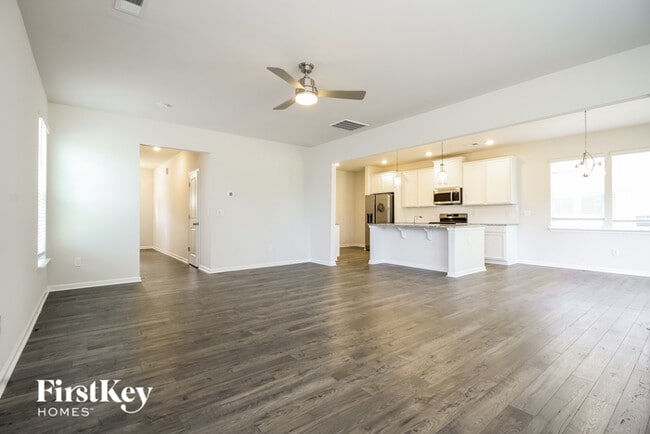 Building Photo - 601 Carronade Ct