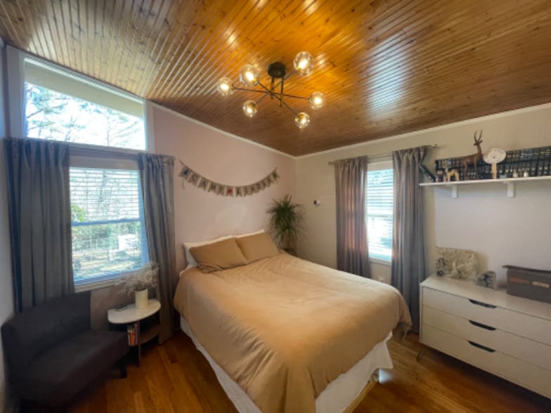 Building Photo - 2644 Valmar Dr