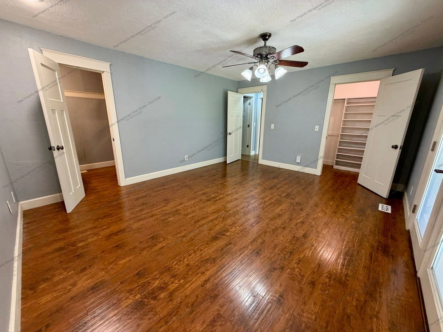 Building Photo - 602 Azure Hills Dr