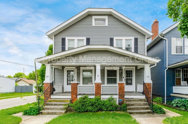 Primary Photo - 247 E Jenkins Ave