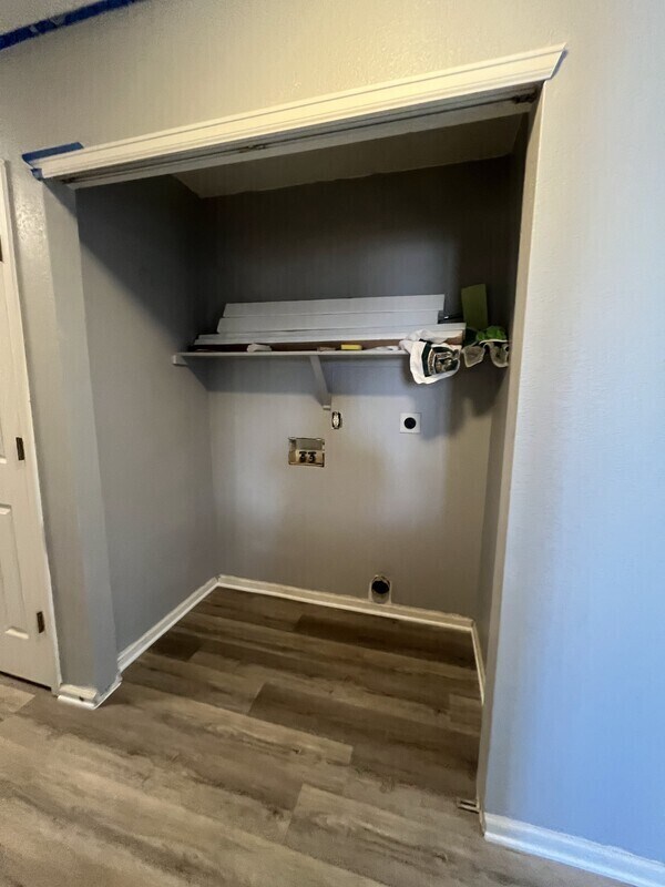 Building Photo - 1324 W 111th Pl