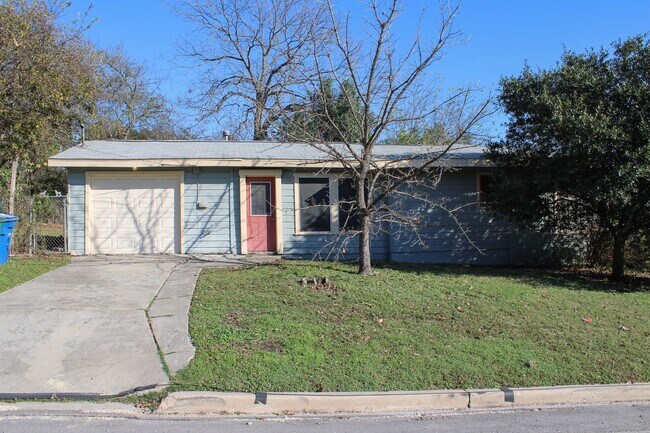 Building Photo - 3 BEDROOM WILSHIRE