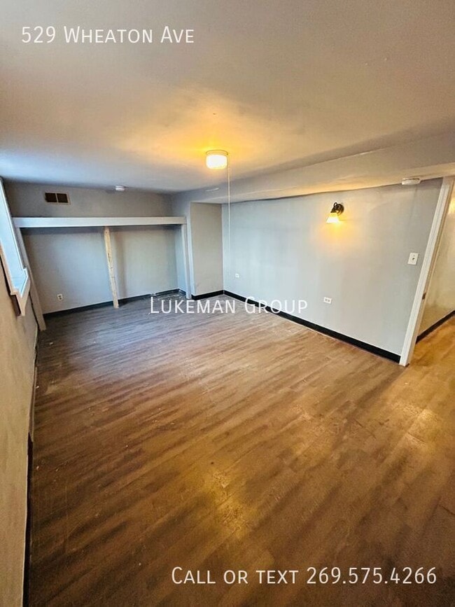 Building Photo - 529 Wheaton Ave