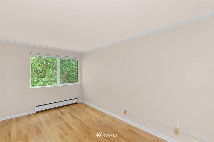 Bedroom 1 - 202 W Olympic Pl