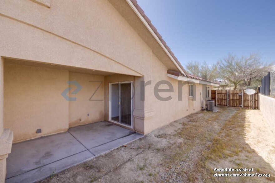 Building Photo - 16201 Viho Rd