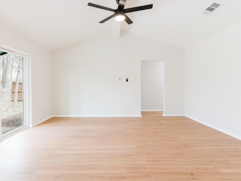 Building Photo - 1205 Marlee Ln