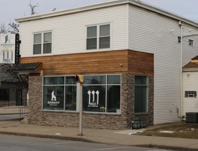 Building Photo - 580 Amherst St