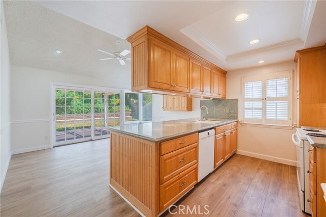 Building Photo - 112 N Avenida Palmera