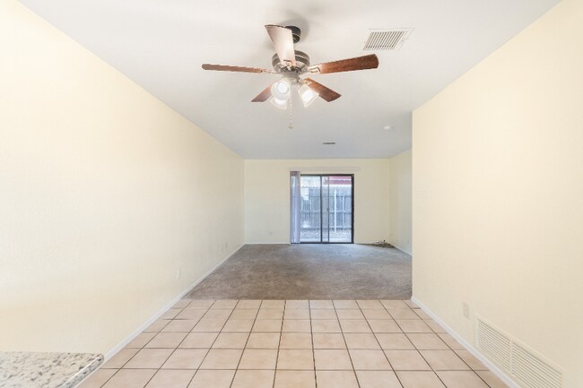 Building Photo - 4147 Calle Barona