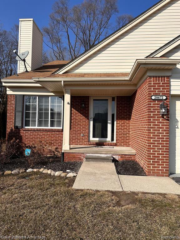 Building Photo - 28672 BAYBERRY Ct E