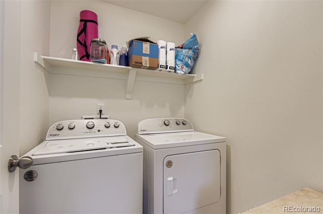 Building Photo - 625 Aspen Ave