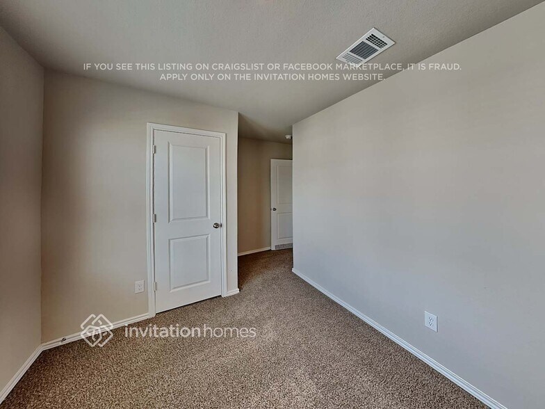 Building Photo - 4244 Thalweg Way