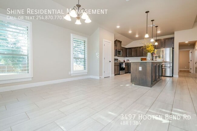 Building Photo - 3497 Hooten Bnd