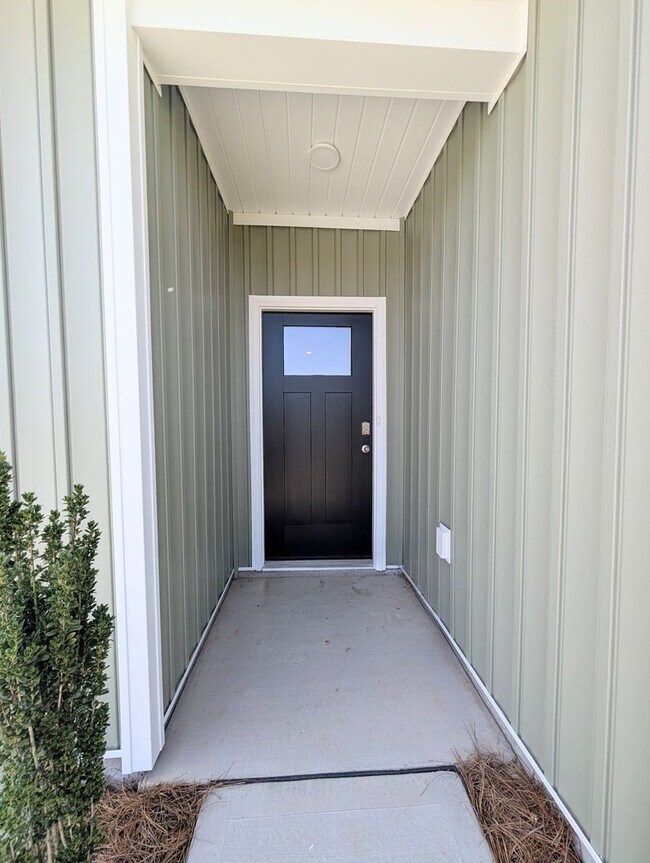Building Photo - Brand New Home in Sand Ridge Park