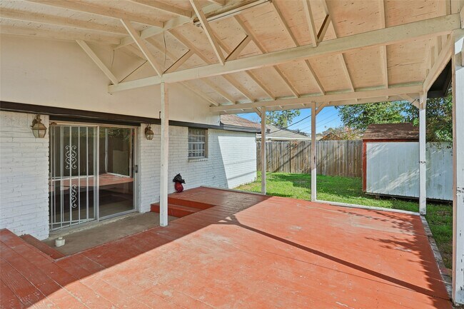 Building Photo - 6226 Antha St