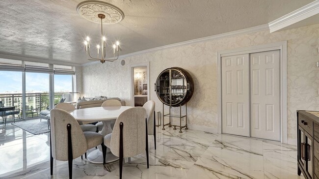 Building Photo - 3000 S Ocean Dr