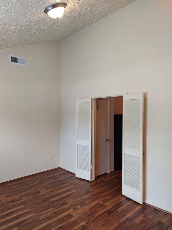 Building Photo - 3811 Quiet Pl Dr