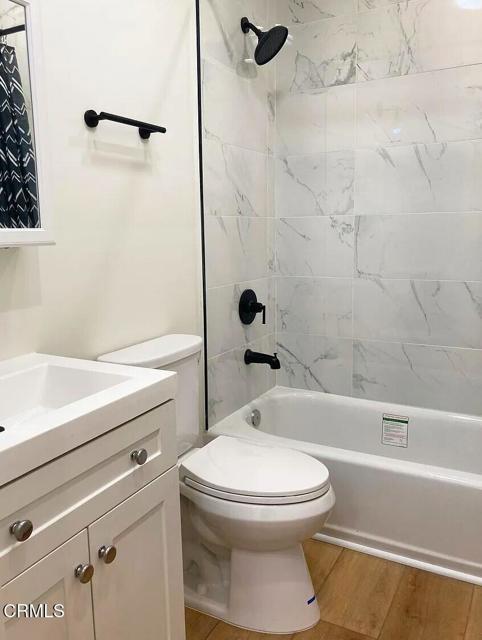 Building Photo - 3332 Thorpe Ave