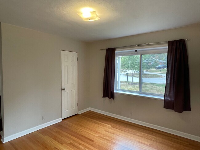 Bedroom #1 - 9404 High Hill Ct