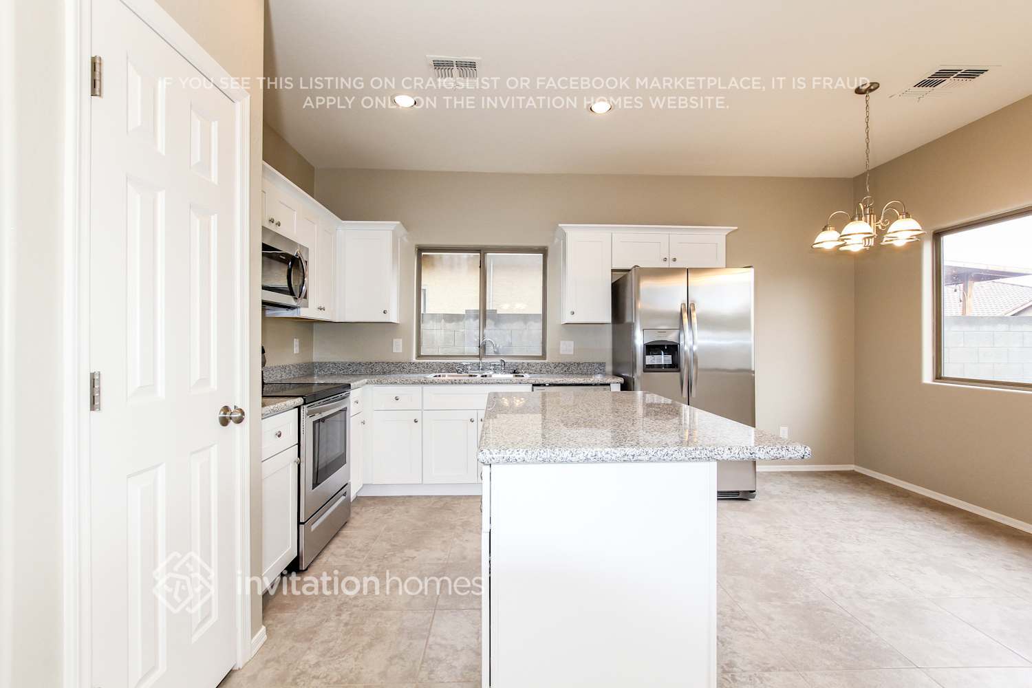 Building Photo - 1608 S 79th Ln