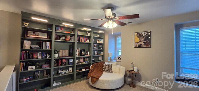 Building Photo - 2120 Maple Tree Ct