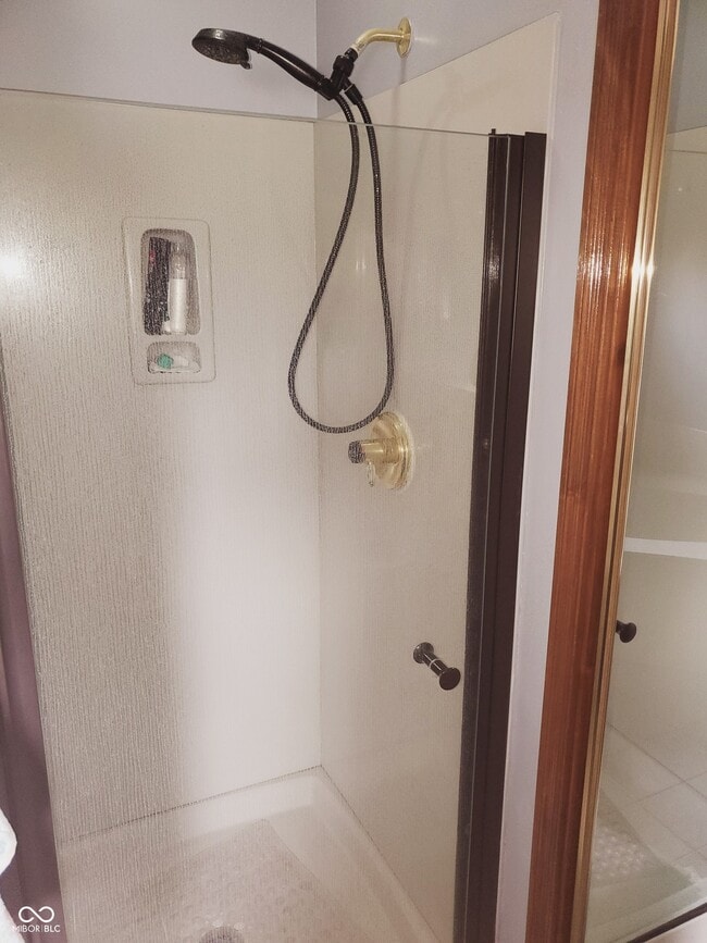 Building Photo - 5025 W Edwards Ave