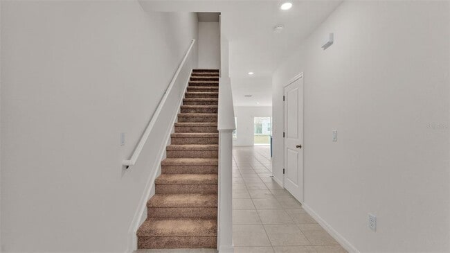 Building Photo - 3857 Academia Ave