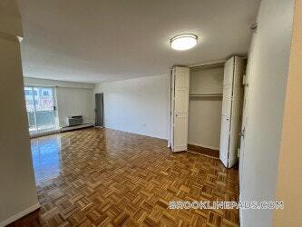 Building Photo - 185 Freeman St