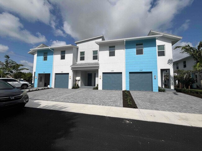 Building Photo - 3107 Duke Rd