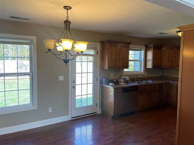 Building Photo - 106 Cedar Hollow Ct