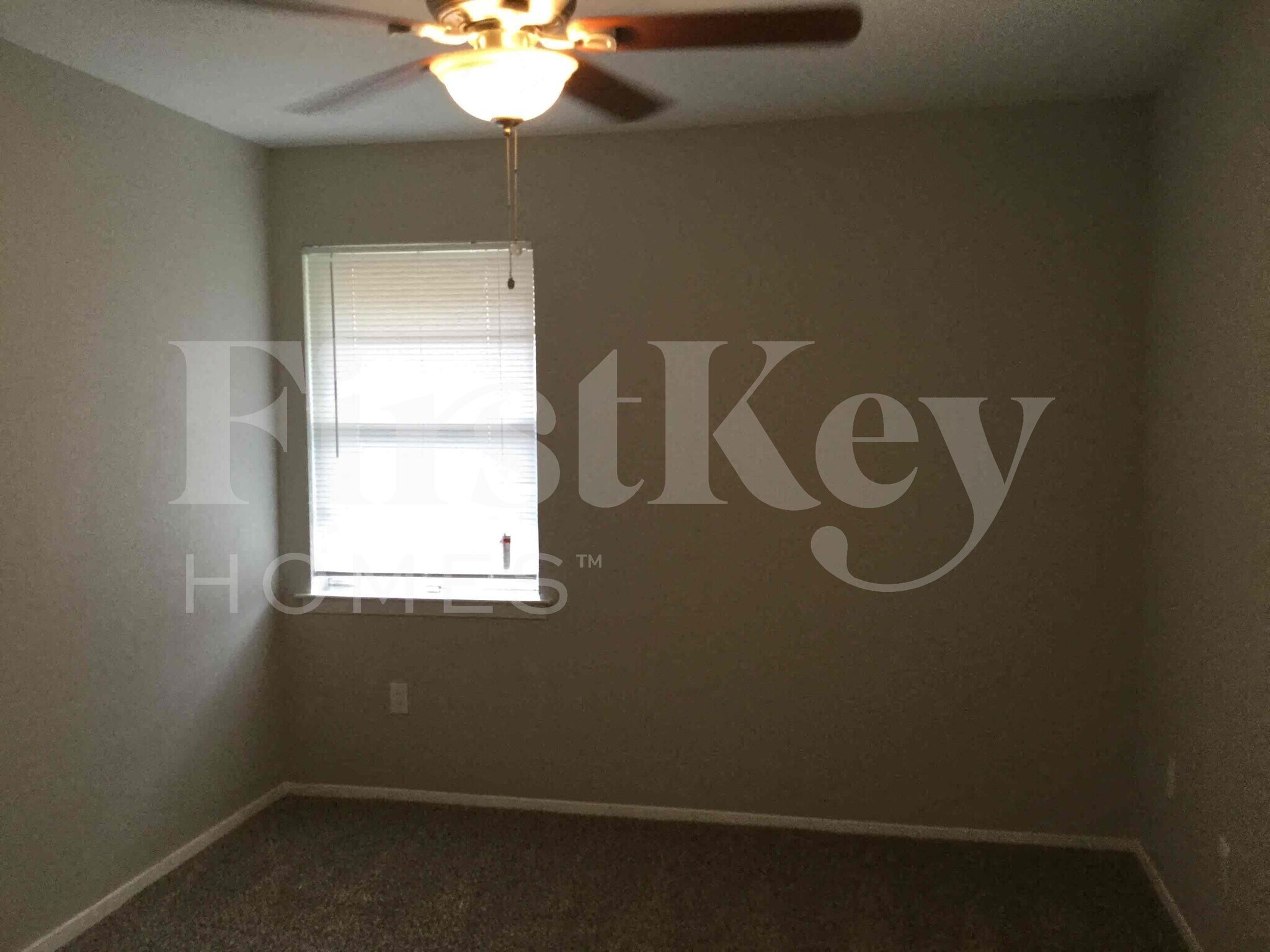 Building Photo - 6318 Songwood Dr