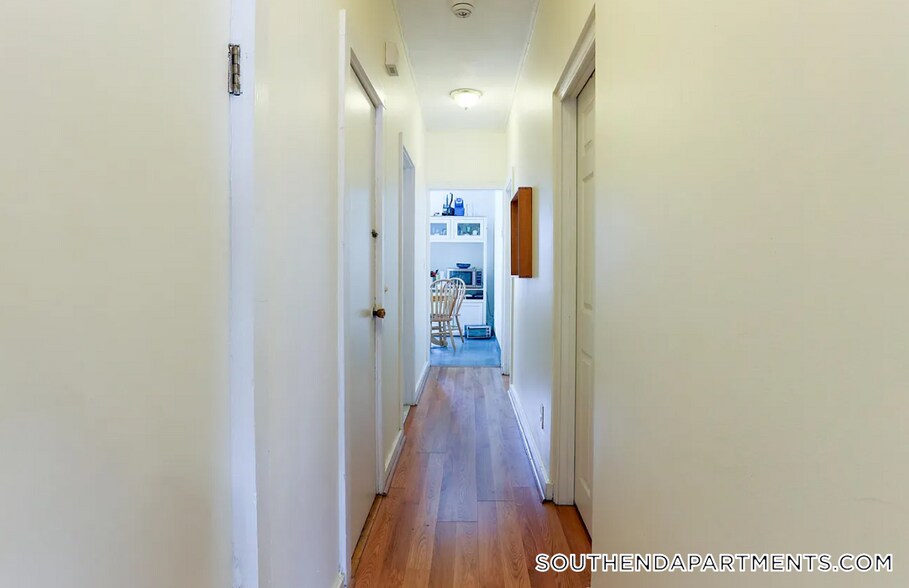 Building Photo - 262 Shawmut Ave