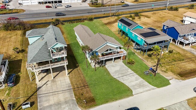 Building Photo - 16634 Jamaica Beach Rd