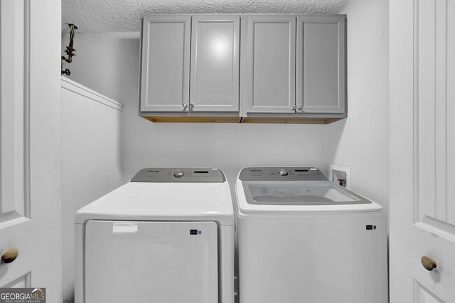 Building Photo - 2683 Ashworth Cir