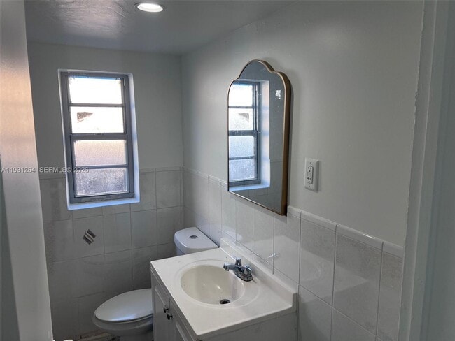 Building Photo - 3090 NW 29th St