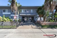 Building Photo - 14800 Chadron Ave