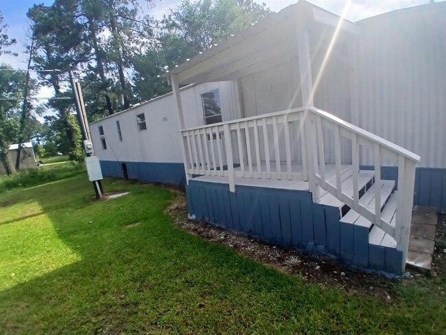 Building Photo - 12794 Roy Harris Loop