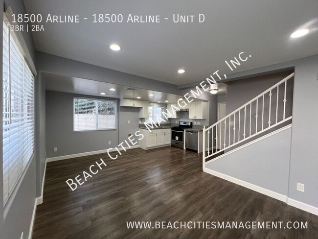 Building Photo - Remodeled 3 Bed, 2.5 Bath Town Home with A...