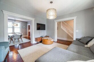 Building Photo - 236 E Mithoff St