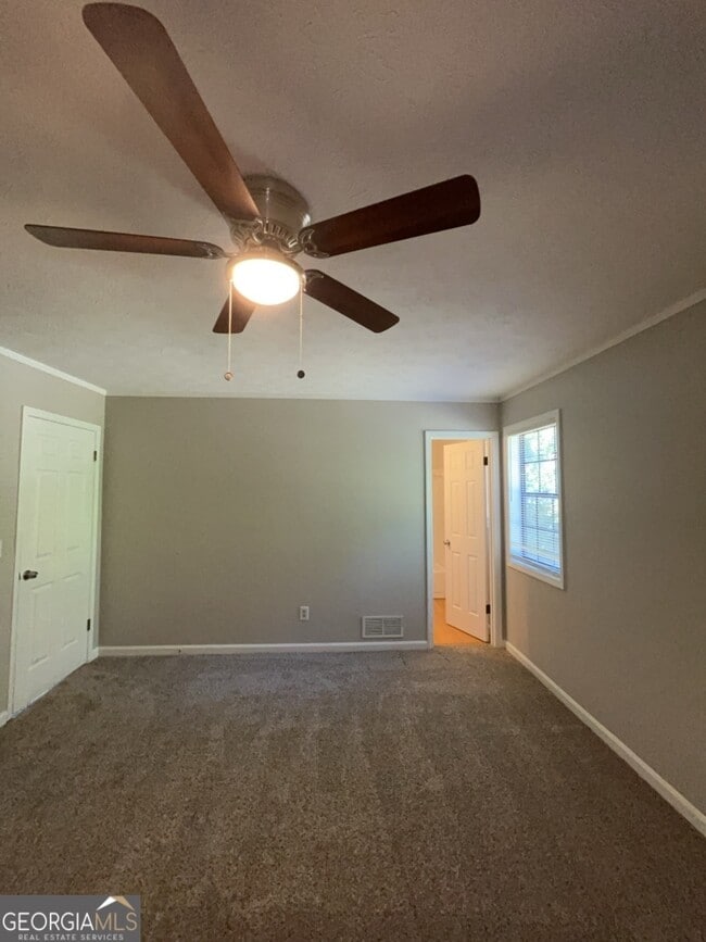 Building Photo - 2693 Seneca Trail NW